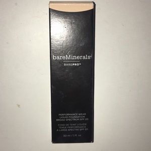 bareMinerals BarePro Liquid Foundation